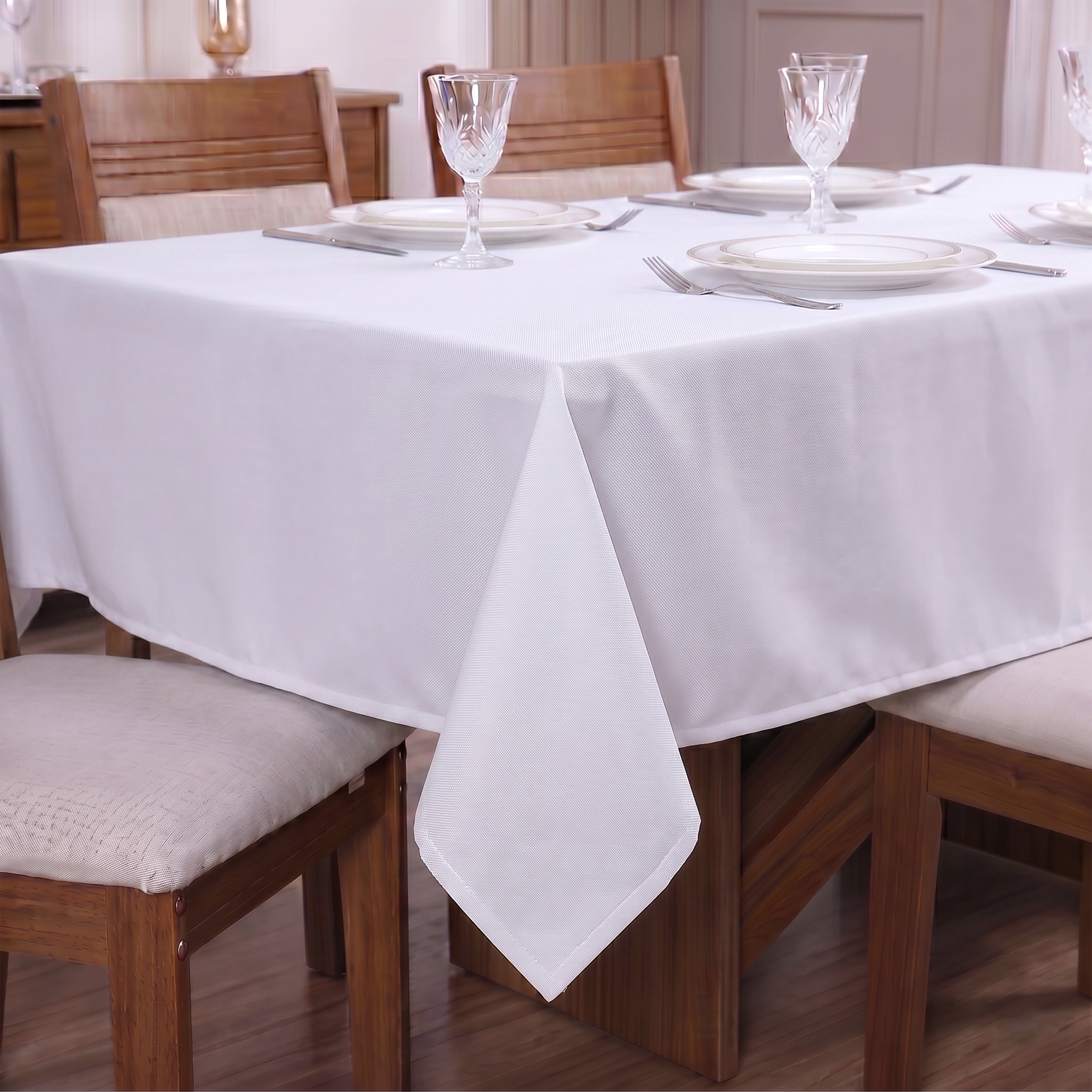 Toalha de Mesa Oxford Premium Liso 150x150cm - Branco